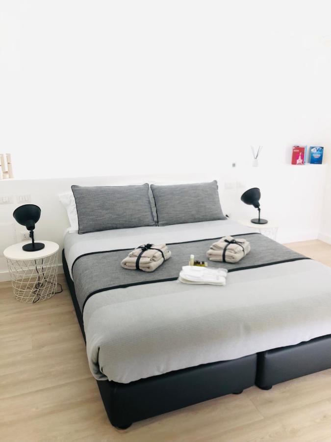 Apartment Vsg25 Nel Centro Di Cagliari Exterior photo